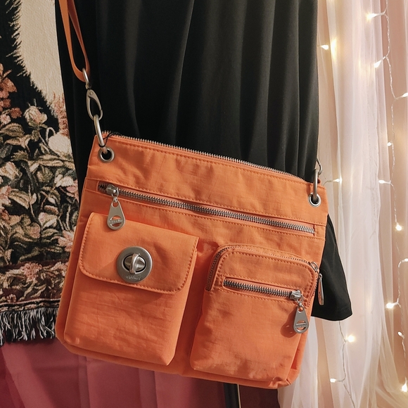 Baggallini Handbags - Baggallini Vibrant Orange Crossbody Bag